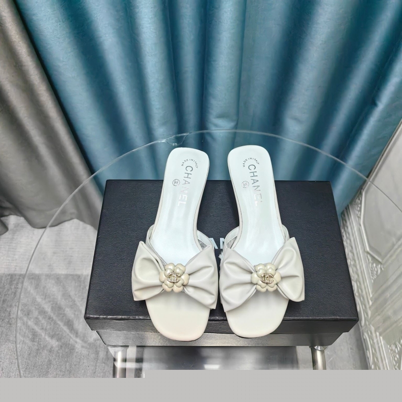 Ch*el slippers